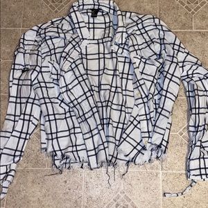 Forever 21 Cropped Distressed flannel